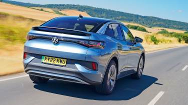 Volkswagen ID.5 вид сзади